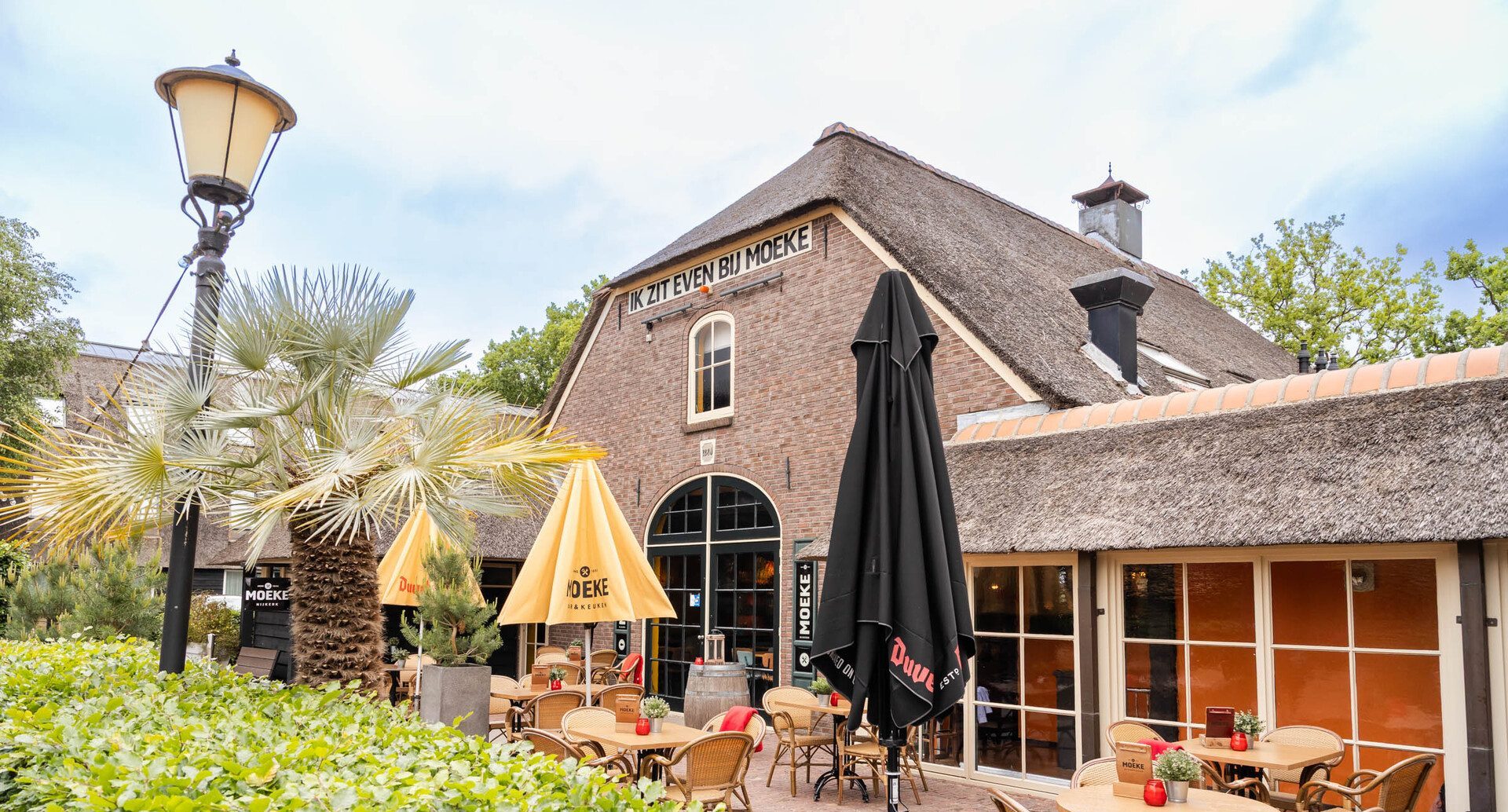 Buitenkant pand Moeke Nijkerk